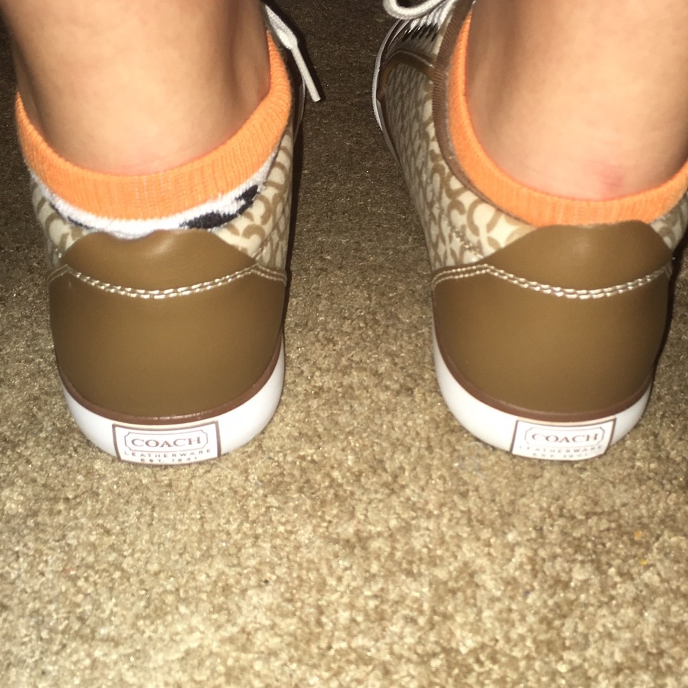 Brand new coach sneakers - Picture 3 of 4